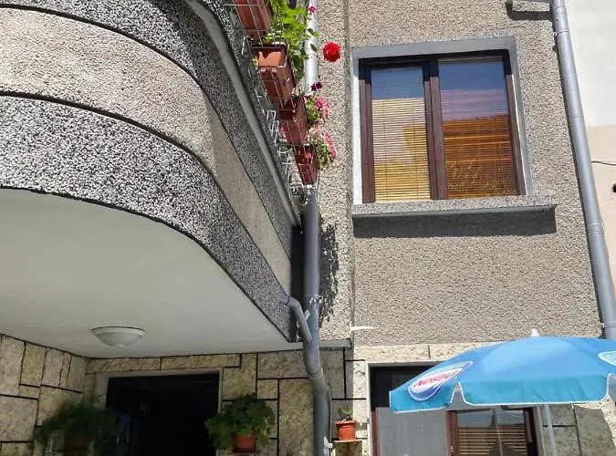 Mariana марияна Apartament *