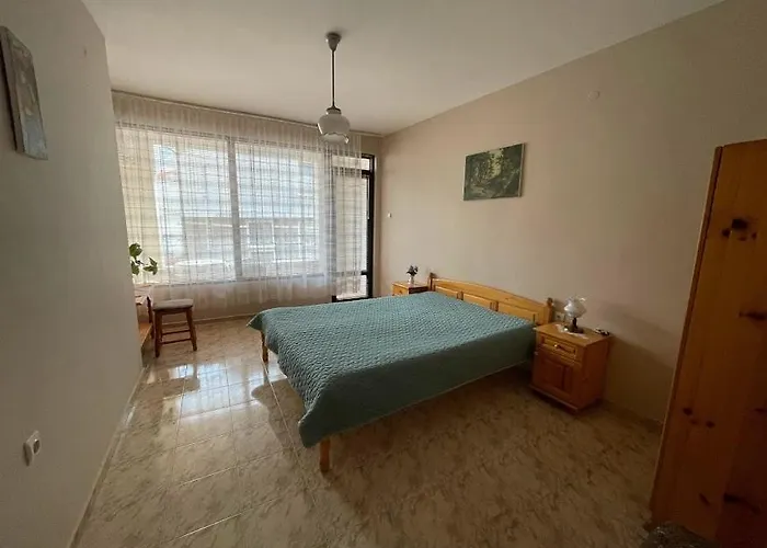 Mariana марияна Apartament *