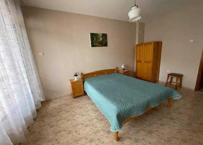 Mariana марияна Apartament